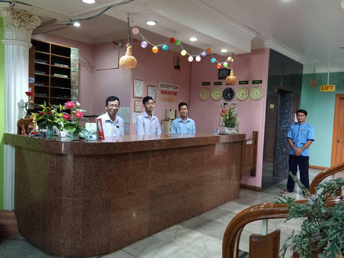 San Yar Shwe Pyi Hotel Rangoon Buitenkant foto